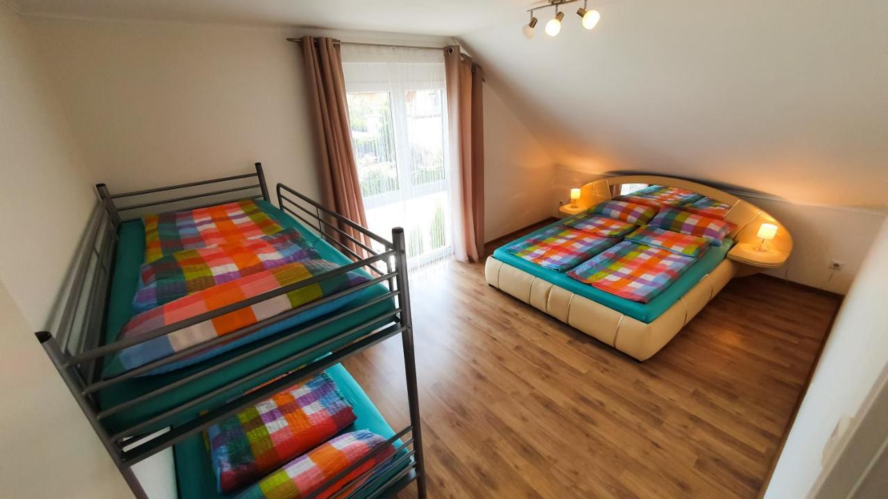 Ferienwohnung Valerie 에텐하임 외부 사진